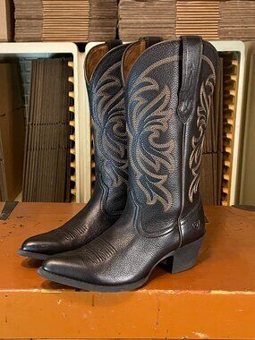 ARIAT Women’s Size 8 B Heritage J Toe Stretchfit Western Black Cowboy Boots